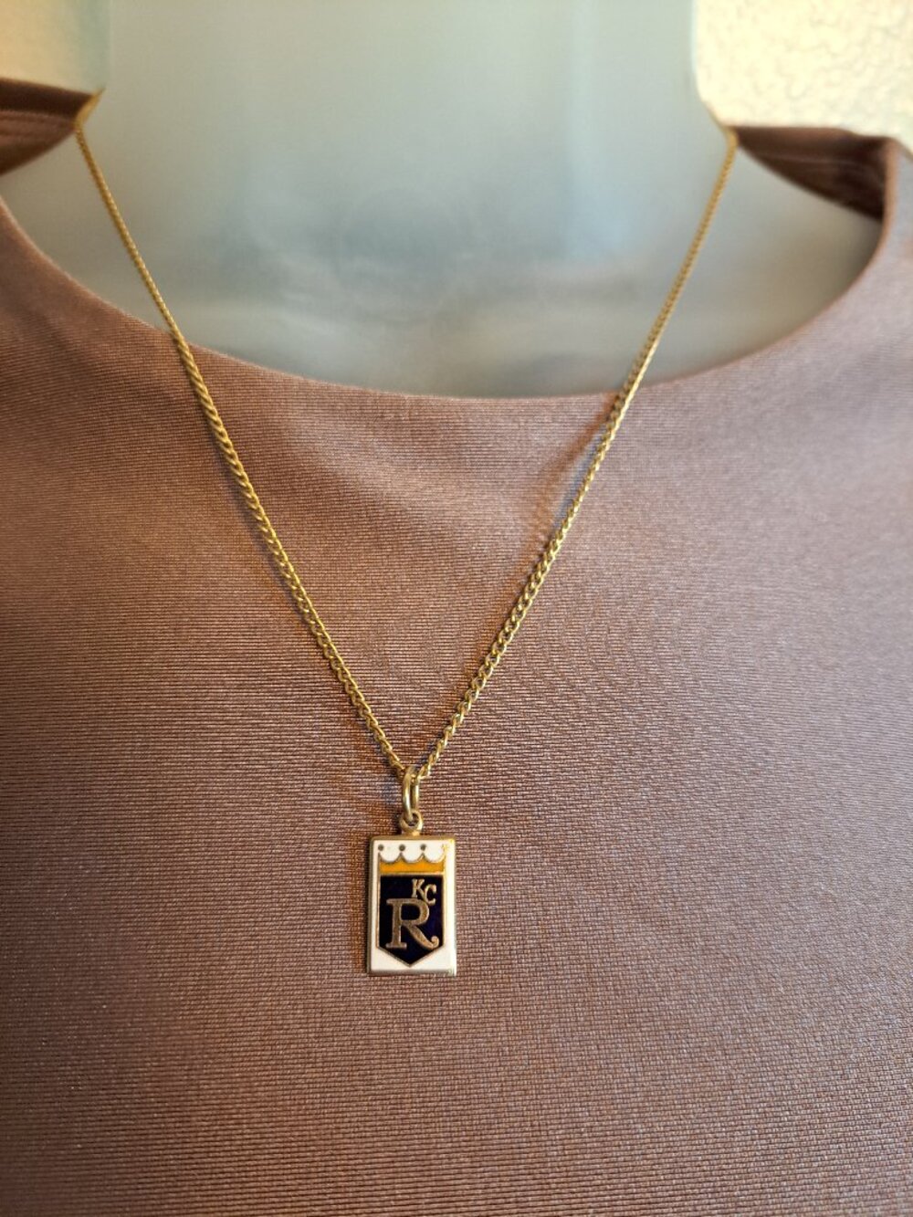 Kansas City Royals enamel Crown Pendant Necklace. 